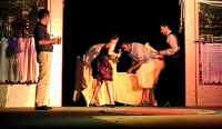 72dv043.jpg (41201 Byte)