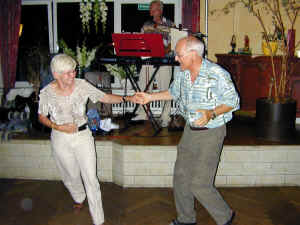 DSCN0249_small.jpg (61695 Byte)
